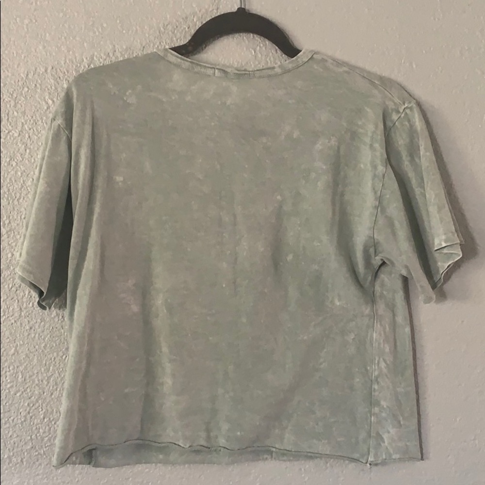 Crop top - Picture 2 of 2